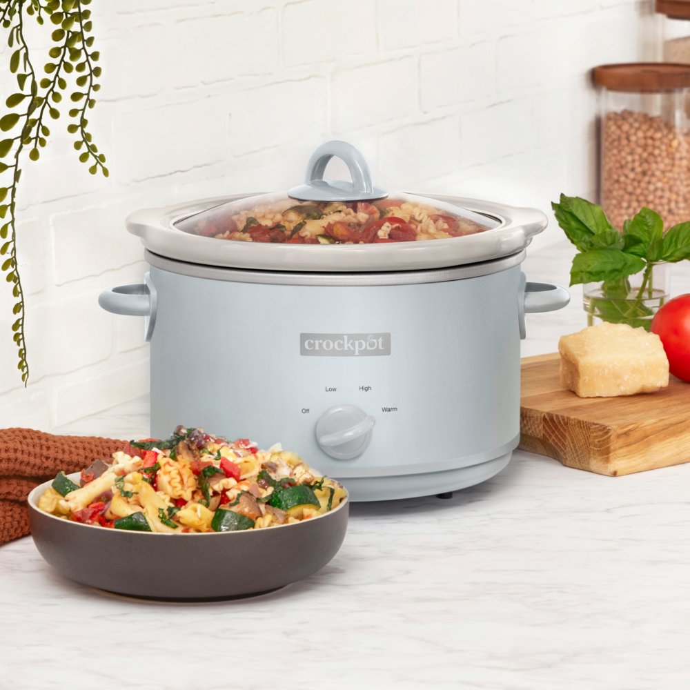 crock-pot-manual-design-series-4-5-quart-slow-cooker-macaroon-blue-o7 DC-39109-Crockpot_2022FallDesigns-Macaron-ATF04-nogfx